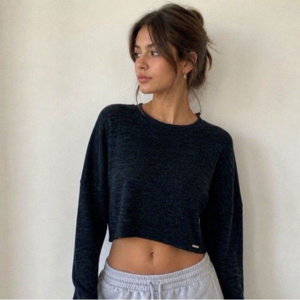 Volcom Cropped Blue-Green Heathered Crewneck Sweater